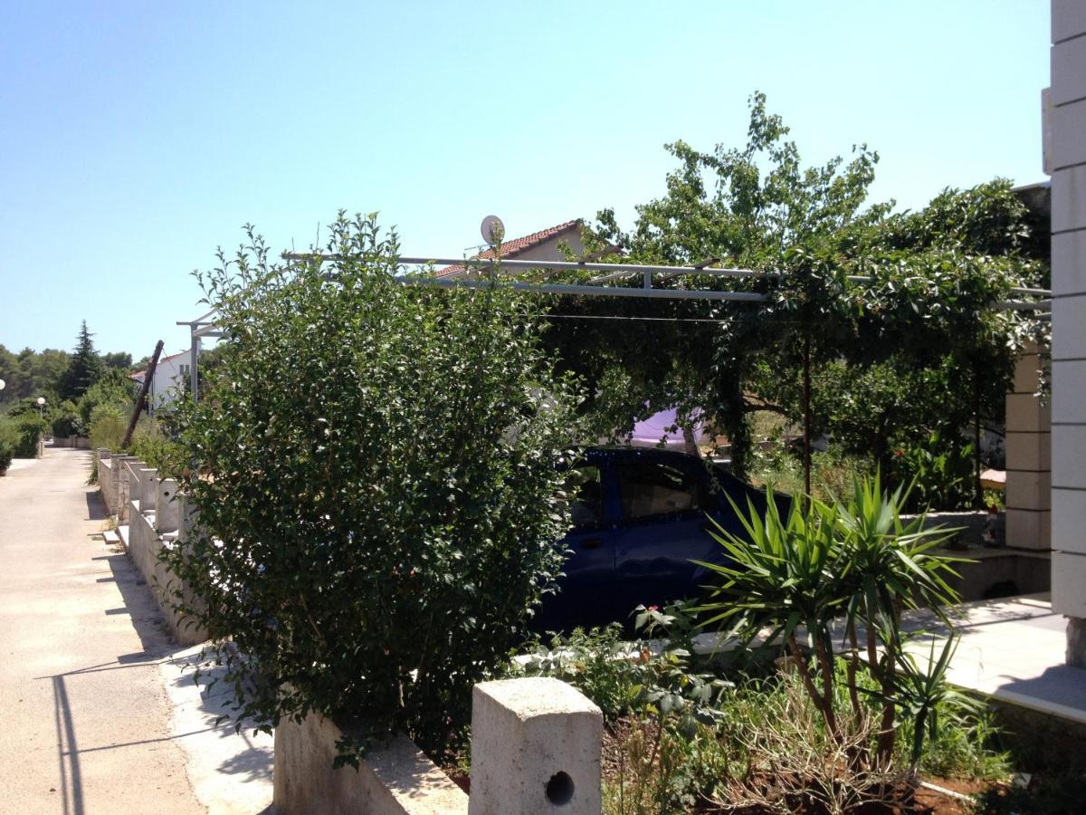 Apartments Cebalo - Ekonomija Korcula Town Quarto foto